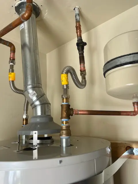 Water heater installation and plumbing repair in Tulare